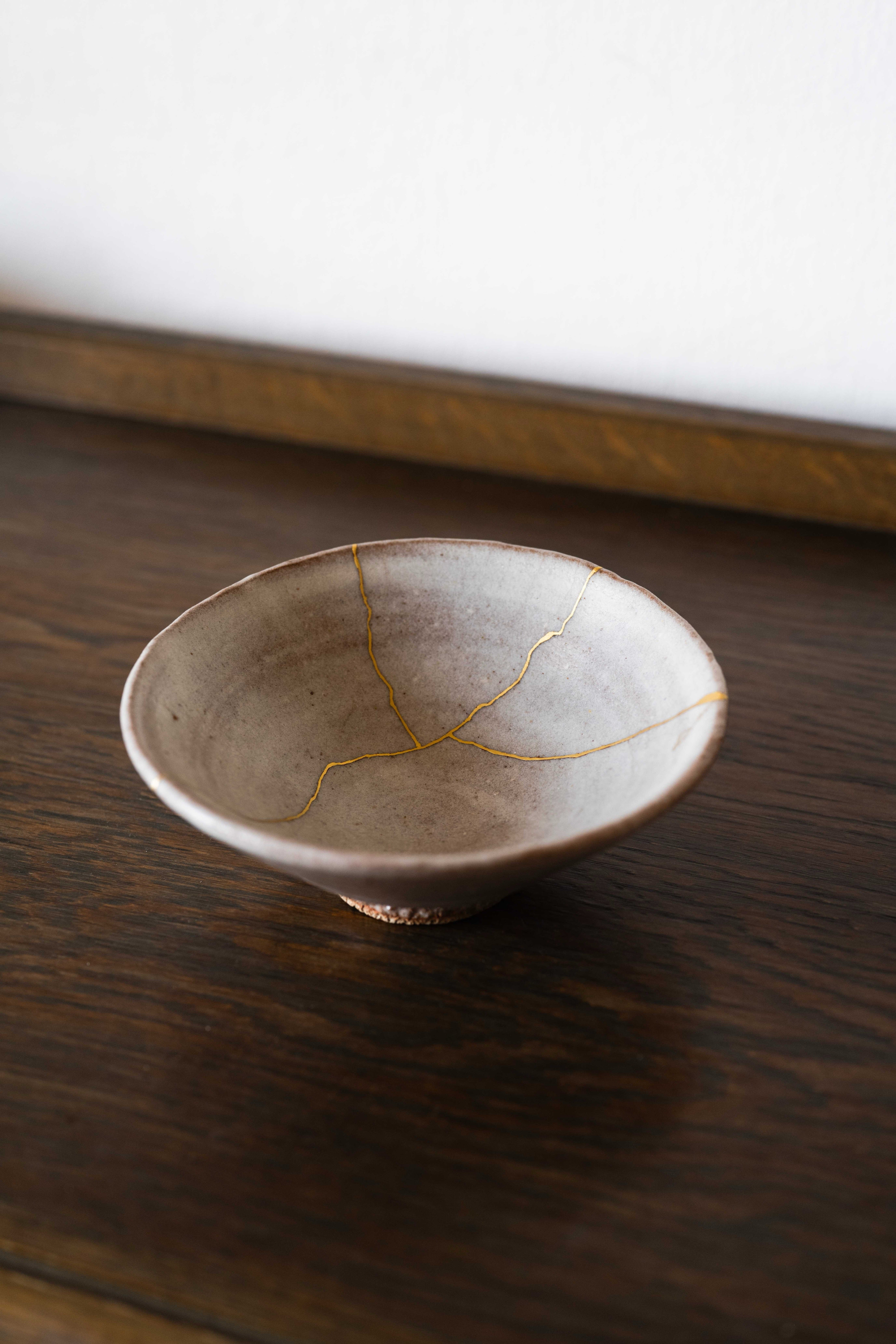 Kintsugi bowl