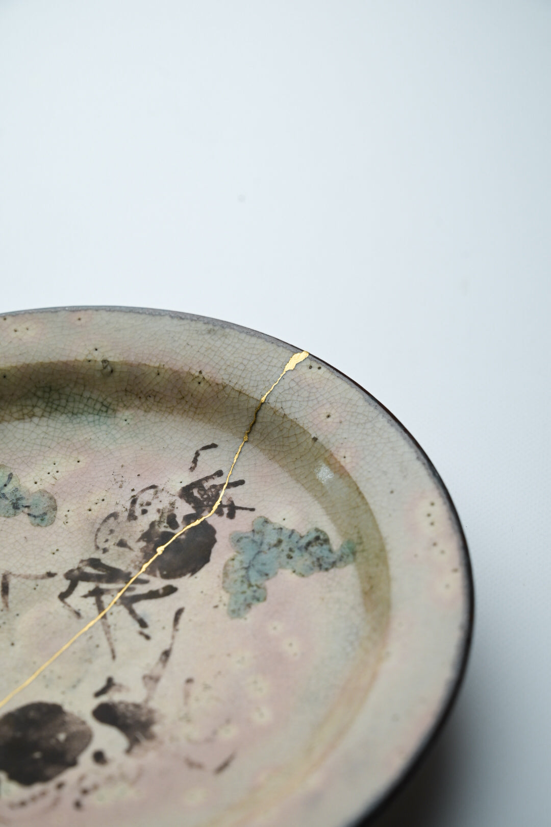 Kintsugi plate