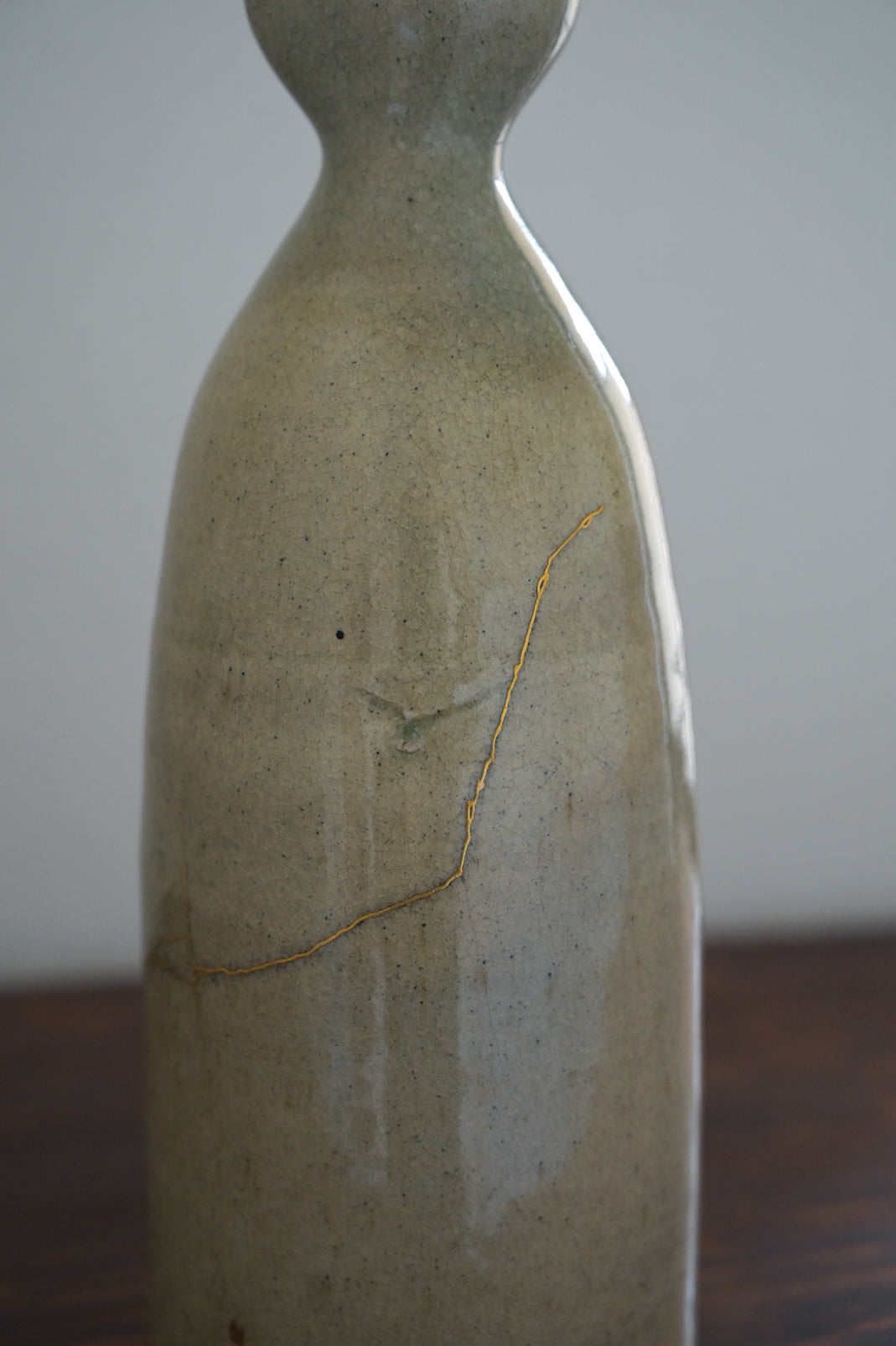 Kintsugi Tokkuri - Japanese sake bottle