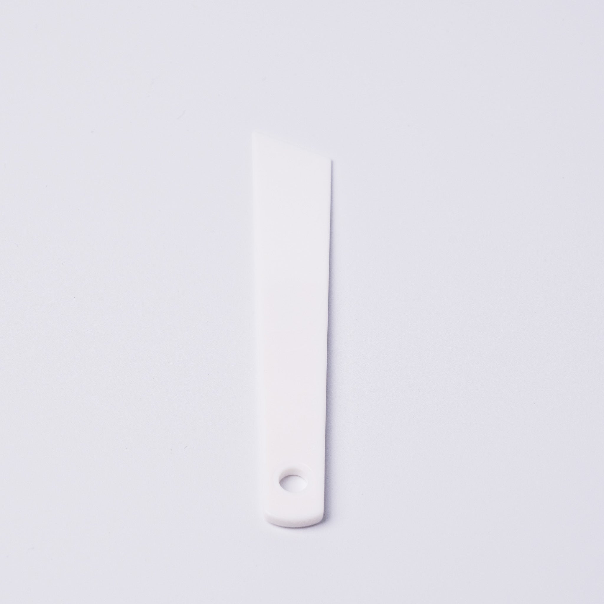 プラスチックヘラ