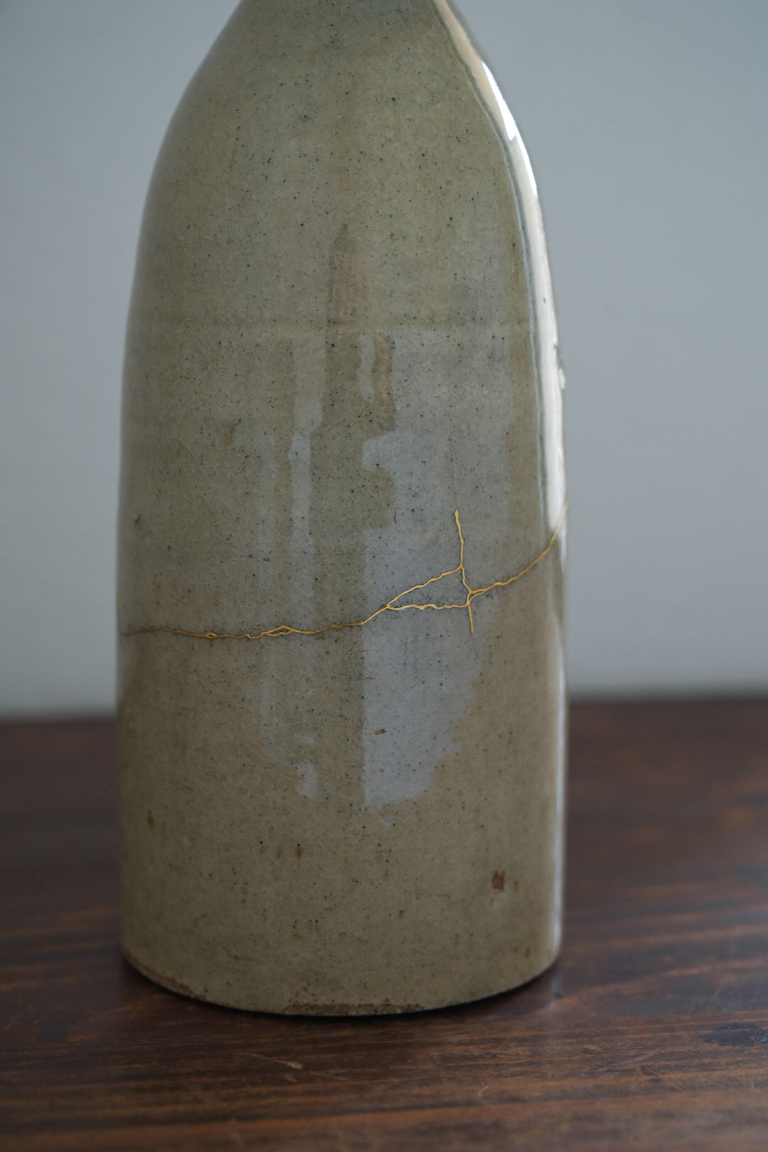 Kintsugi Tokkuri - Japanese sake bottle